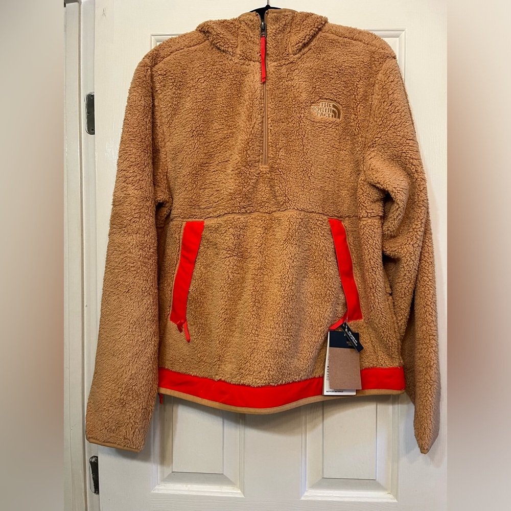 NWT The North Face Size Small Hooded Fleece. Color Tan w/ Red/Orange accents.